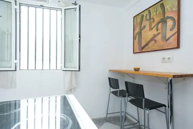 29 Calle Pozo Seville Apartment
