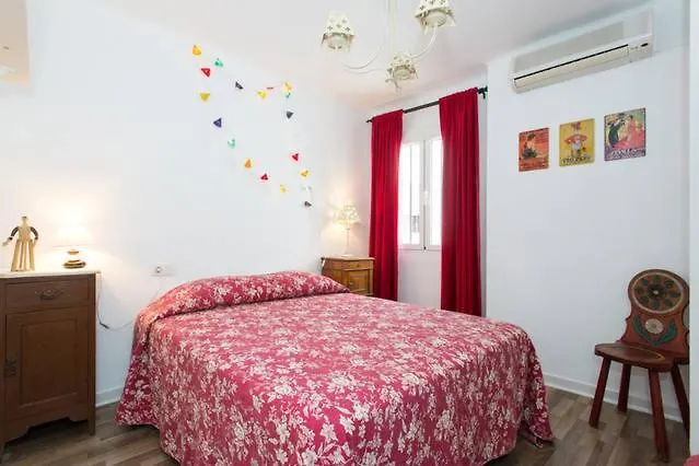 29 Calle Pozo Seville 0*,  Spain
